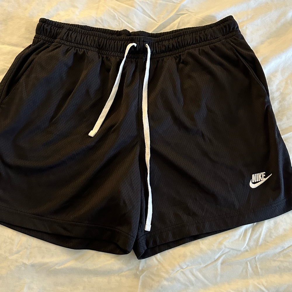 Men black nike shorts